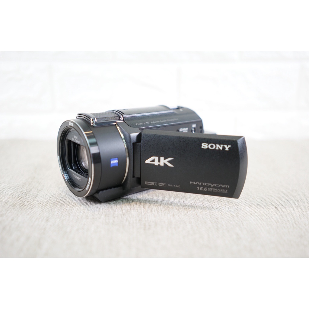 新商品!新型 ソニー SONY ビデオカメラ FDR-AX40 4K 64GB 光学20倍 ブロンズブラウン Handycam TIC