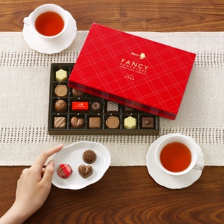 現貨+預購 日本 Mary's 限定 綜合巧克力 禮盒 送禮 伴手禮 巧克力 限量 紅色 fancy mary 龍年