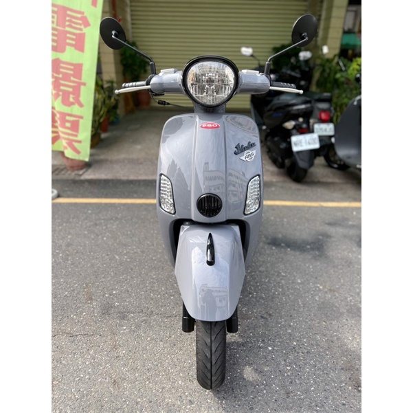 PGO2021年ABS版 JBUBUS125CC 芝麻拿鐵灰，耗材已更新，引擎保固一年，可分期可車換車，外縣市可托運