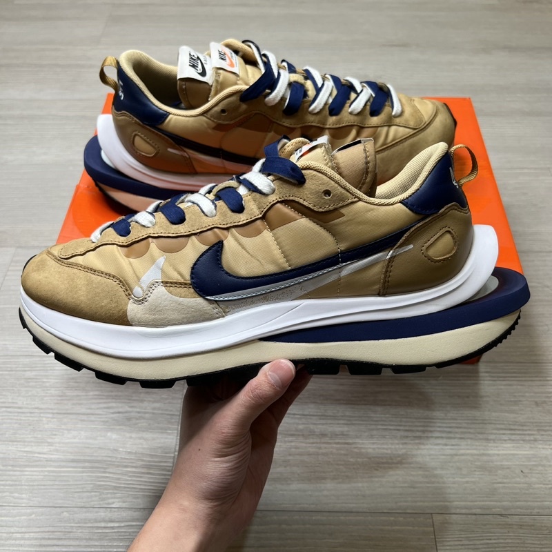 Nike x Sacai vaporwaffle 奶茶