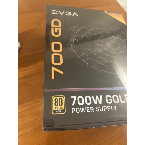 EVGA 艾維克 GD 700W 電源供應器 80PLUS 金牌（免運費）