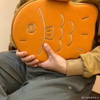 【上課通勤包】【大容量美式斜背包】韓國醜萌可愛鯛魚燒同款11寸ipad內袋13寸mac筆電手拿包
