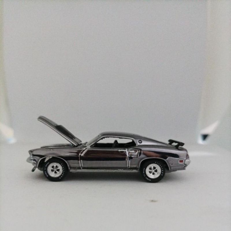 綠光 1969 年福特野馬 BOSS 429