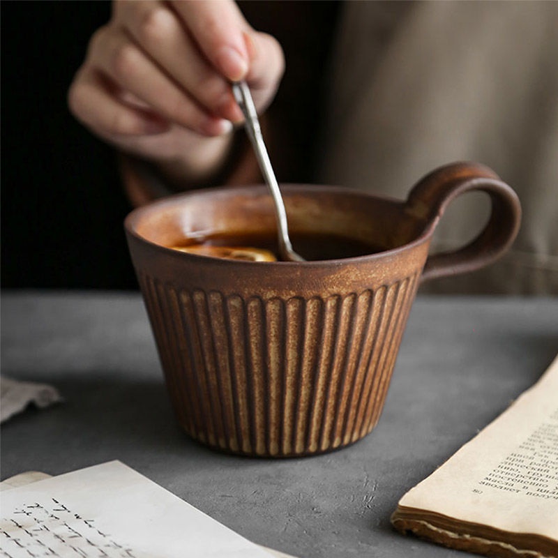 【鵲旗】現貨免運 日式創意粗陶復古豎紋陶瓷杯拿鐵美式咖啡杯家用早餐杯350ML