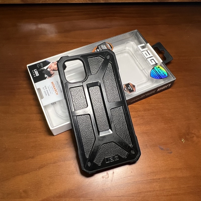 [二手］UAG Monarch 頂級版耐衝擊保護殼 極黑 iphone11適用 吳慷仁代言
