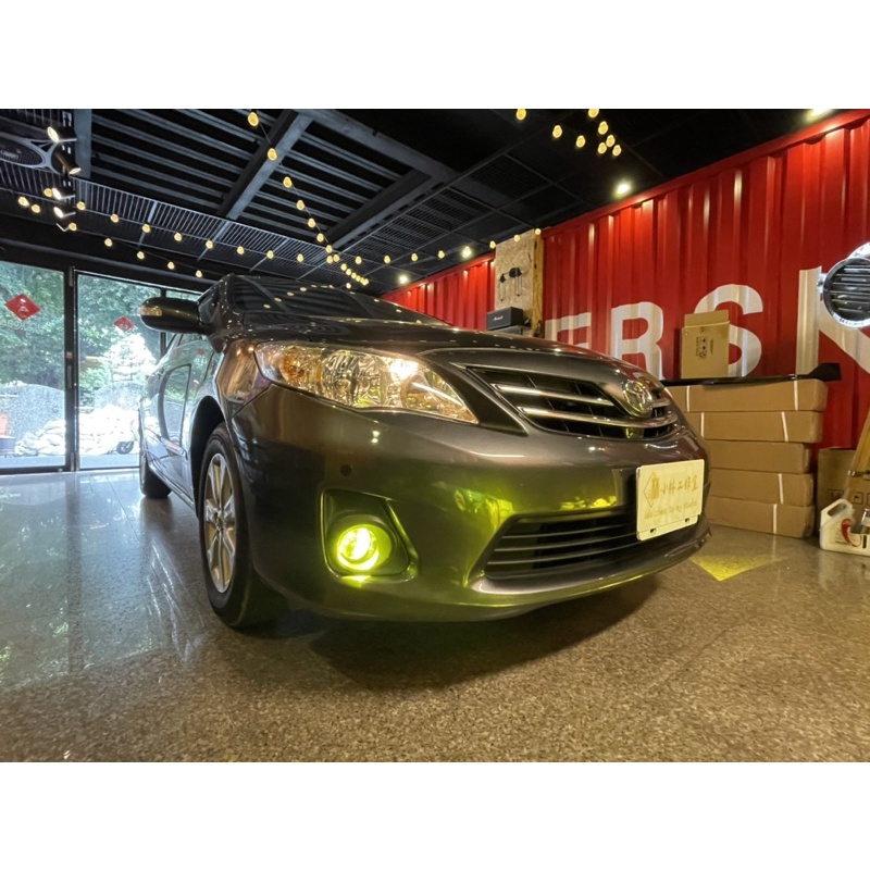 TOYOTA 車係 霧燈魚眼 黃金光 Altis yaris camry vios 車係共用 霧燈魚眼總成黃金光