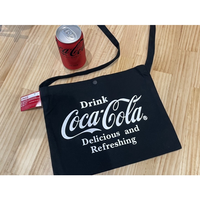 Coca Cola  可口可樂 側背包 小背包 日版