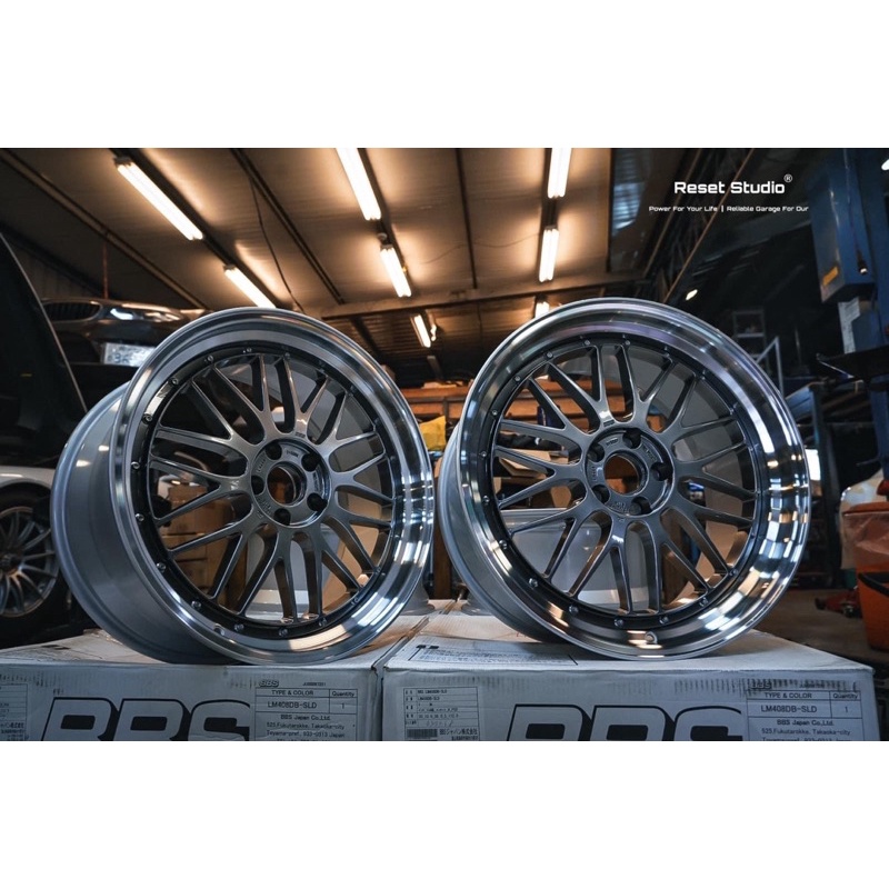 Mercedes Benz c43 使用 BBS LM