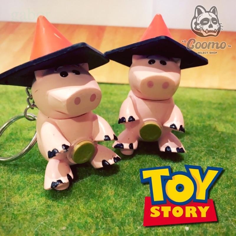 Coomo 絕版 迪士尼 玩具總動員 豬排博士 錐子 帽子 豬 豬排 吊飾 鑰匙扣 玩具 公仔 扭蛋