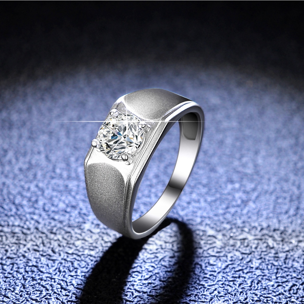莫桑鑽（6.5mm）戒指 男s925純銀 指環 1克拉D色莫桑石 可過測鑽筆 帶鑑定證書 簡約大氣老闆男戒
