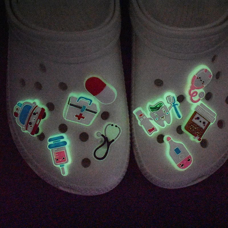 夜光系列crocs 鞋扣 DIY洞洞鞋配件裝飾 拖鞋 涼鞋 native 鞋扣 crocs 独特創意礼物 卡洛馳鞋花