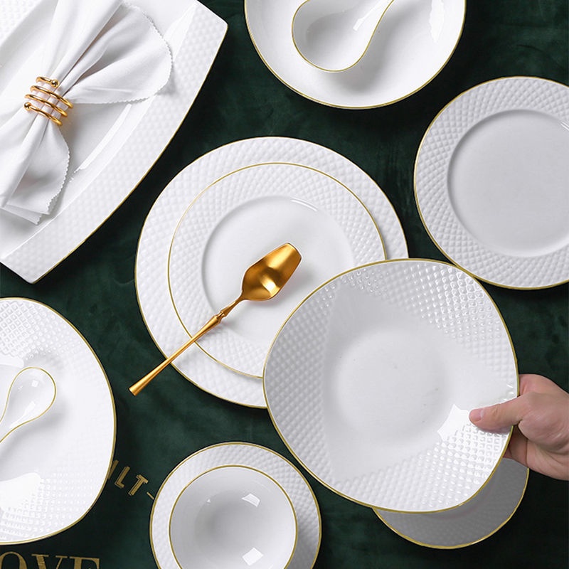 純白浮雕骨瓷盤子陶瓷餐具西餐盤菜盤家用大號碗盤牛排早餐盤魚盤