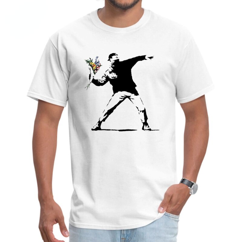 Swag Banksy Flower Thrower T 恤男士新奇街頭藝術設計師反叛 T 恤原宿短袖休閒上衣男士服裝