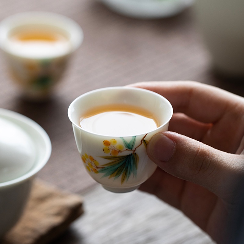 枇杷陶瓷茶杯【化雲】家用喝茶小杯子單個品茗杯白瓷功夫茶具主人杯【A065】