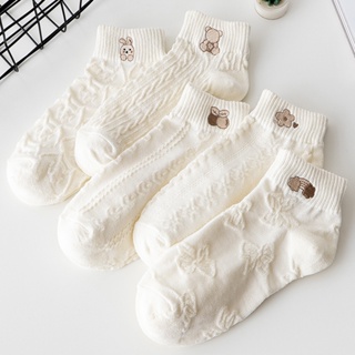 白色刺繡襪子 日系 可愛短襪 運動襪 學生 INS襪子