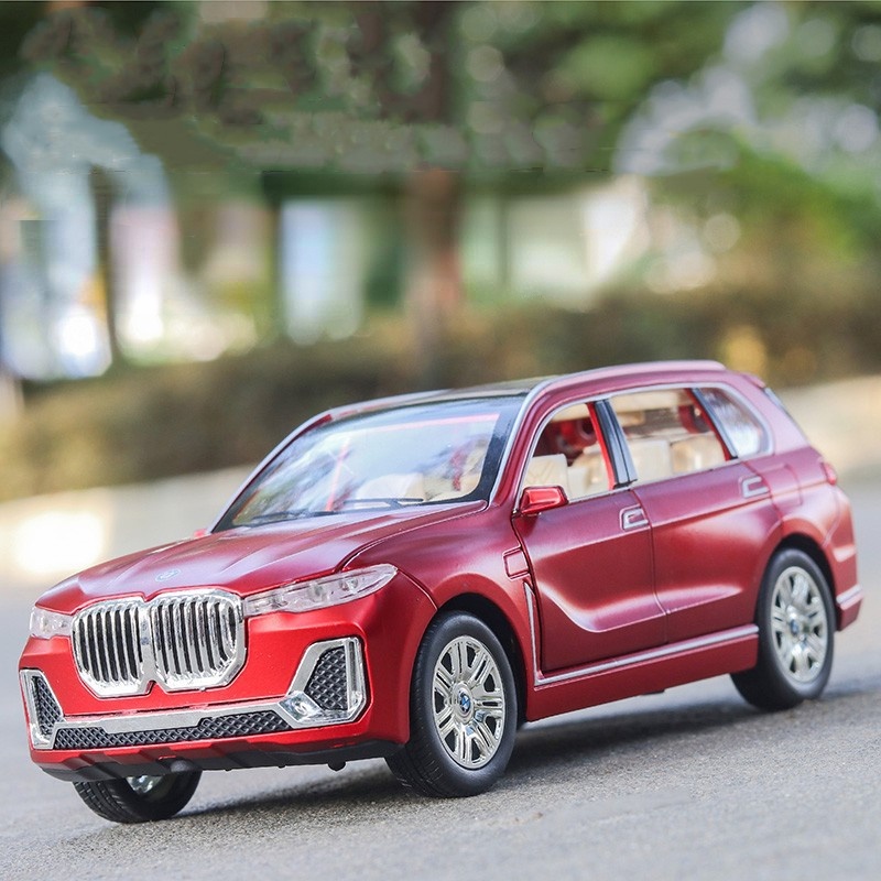 BMW 1:24 寶馬 X7 合金汽車模型燈光和音效壓鑄汽車玩具男孩生日禮物兒童玩具汽車系列