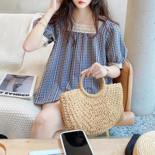 大尺碼娃娃衫上衣女夏季韓版寬鬆顯瘦法式方領蕾絲邊格子棉麻襯衫潮