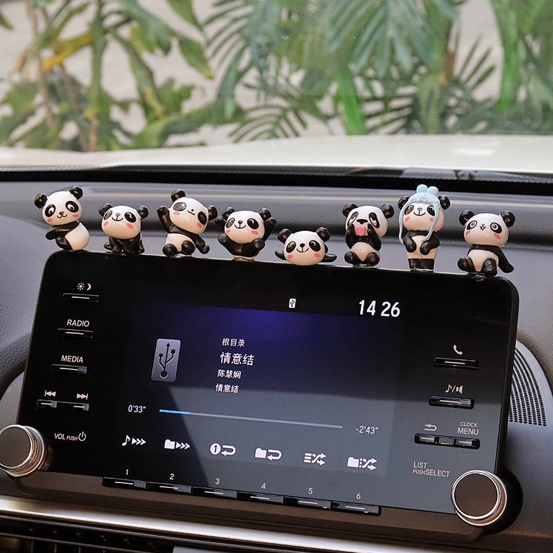 可愛小熊貓螢幕導航擺件創意中控臺高檔車載車內裝飾用品汽車擺件 SAkj