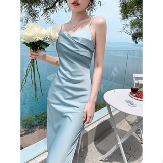 緞麵法式藍色夏季設計感質感女高級感裙子氣質修身弔帶連衣裙別緻 OJOP