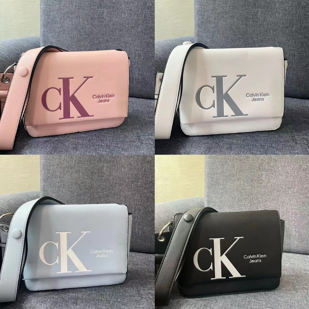 凱文克萊 Calvin Klein 女包時尚可拆卸寬肩帶吸睛壓花字母翻蓋單肩斜挎包DH3106