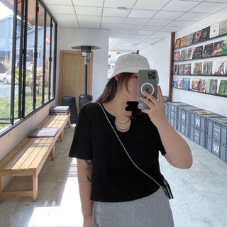 佰分佰/90kg內可穿/黑色小U領短版上衣/寬鬆/顯瘦/洋氣/短袖T恤/大尺碼/素面