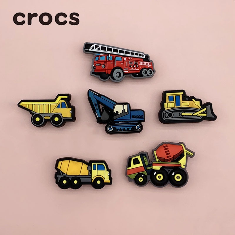 Crocs 鞋扣 卡通汽車洞洞鞋扣 可愛時尚洞洞鞋配件 卡駱馳智必星 韓國鞋扣 生日禮物 DIY可拆卸鞋扣 鞋子配飾扣