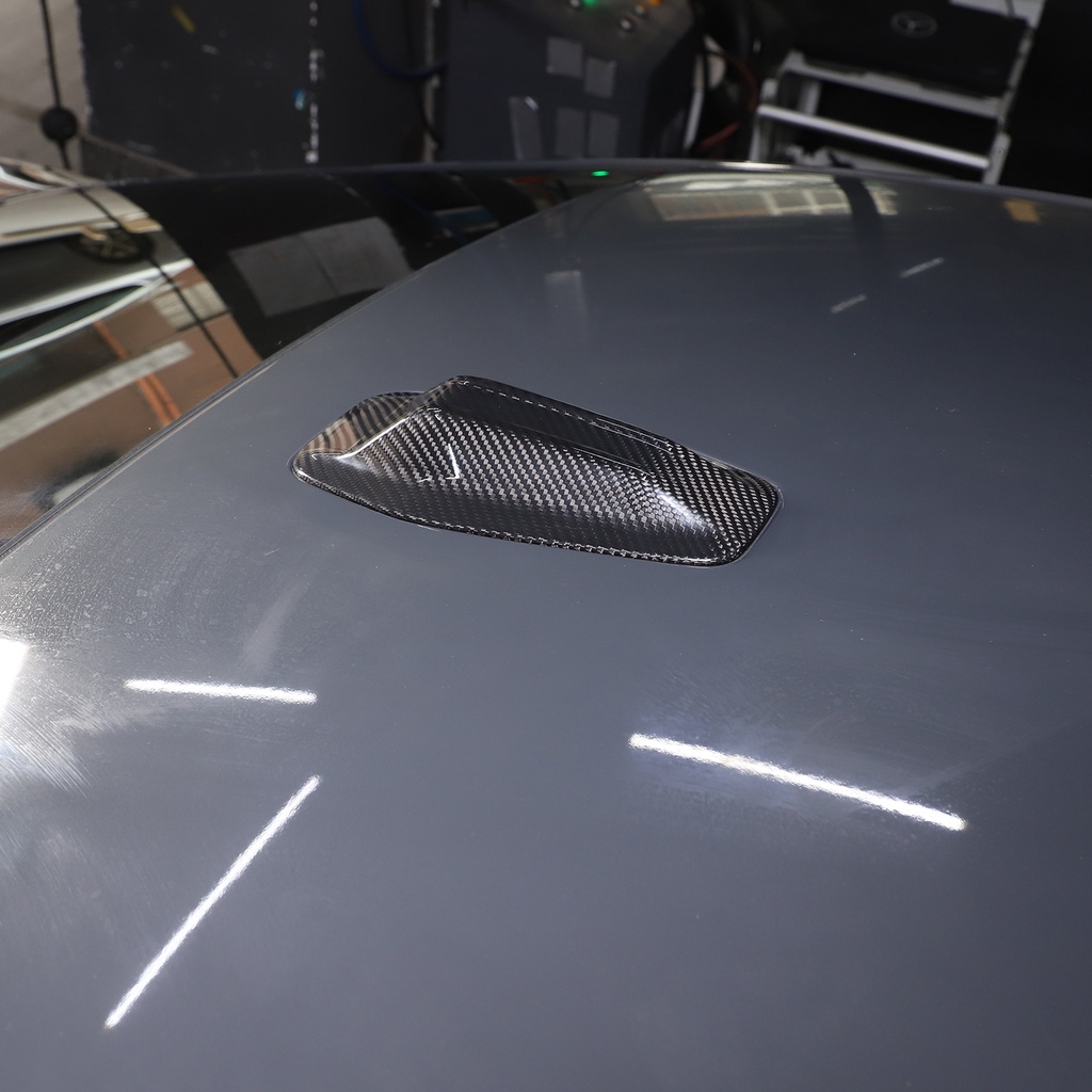 BMW 寶馬 4系 (2門) g22 2022真正的碳纖維 汽車車頂鯊魚鰭天線罩飾條貼紙