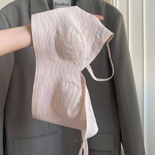 一片式 無痕內衣 女 薄款 大胸顯小胸 兔耳朵 無鋼圈 收副乳 防下垂文胷罩