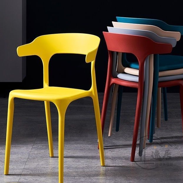 塑料椅子簡約靠背凳子 北歐餐椅家用 大人經濟塑膠椅 加厚牛角椅子