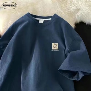 M-8XL 大尺碼短t男 女 簡約兔子logo短袖T恤 圓領 休閒 寬鬆五分袖上衣 男生衣著