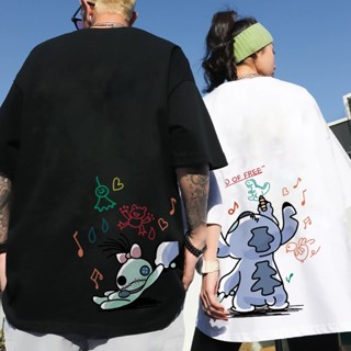 夏季新款中性時尚 Lilo&Stitch 動漫卡通風格印花 T 恤 M-5XL 大碼服裝男士圓領短袖 T 恤男裝寬鬆黑色