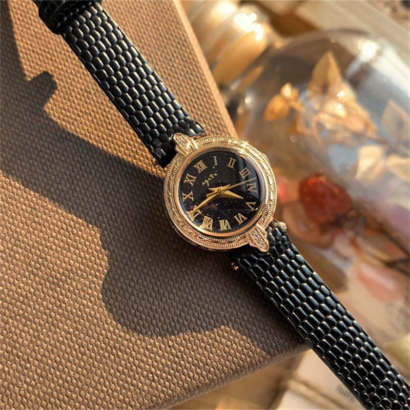 （$最流行$)日本限定中古董款手錶女士小巧氣質復古 日系小眾輕奢石英小金錶