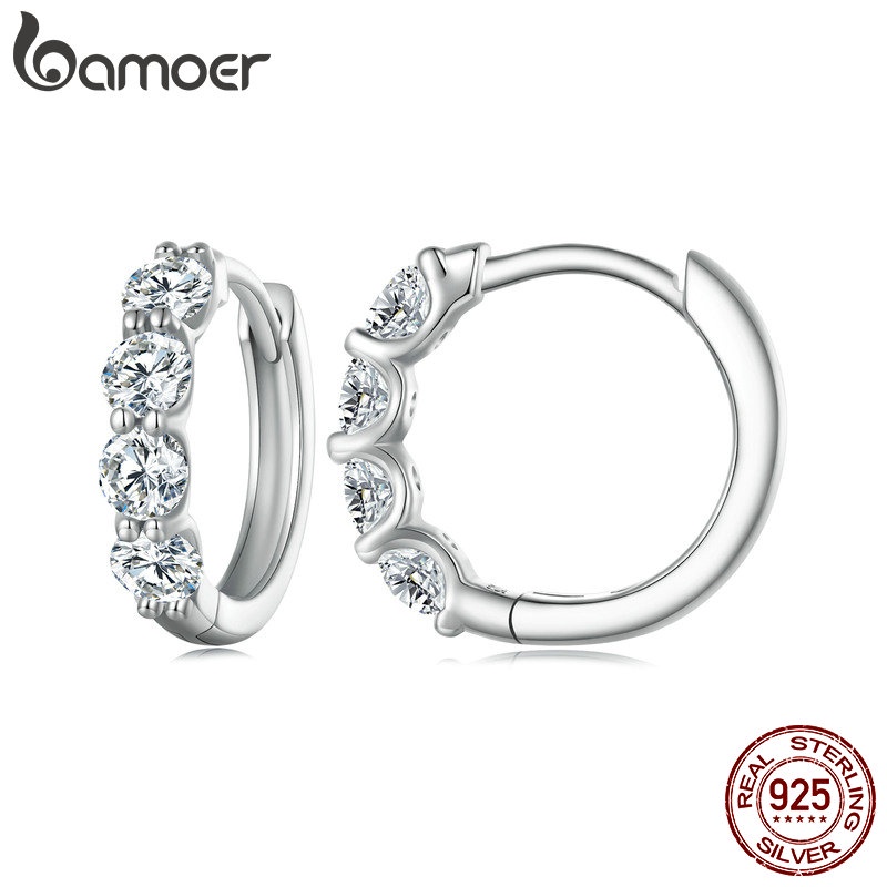 Bamoer 925 銀 D 色莫桑石 0.1 克拉經典六爪鑽石女士耳扣