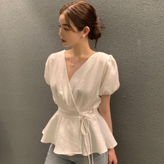 【桃喜Rich現貨】短袖襯衫 素色襯衫 韓國chic夏季復古百搭交叉V領繫帶收腰顯瘦泡泡袖荷葉邊襯衫上衣