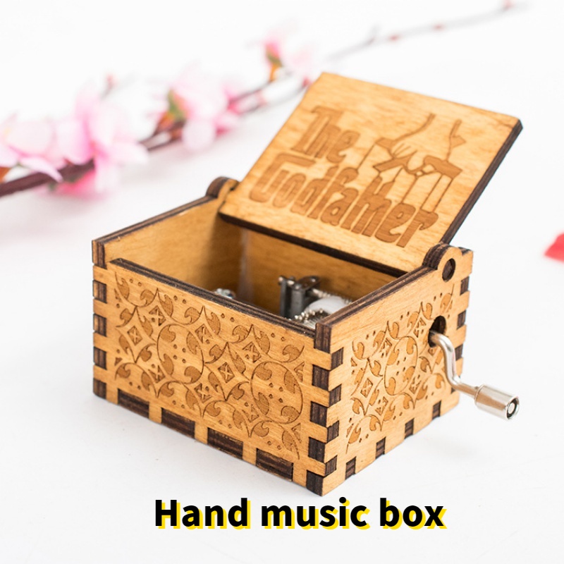 木製音樂盒 Harry,你是我的陽光,美女與野獸,不會墜入愛河生日快樂精美彩繪雕刻音樂盒,多種款式。