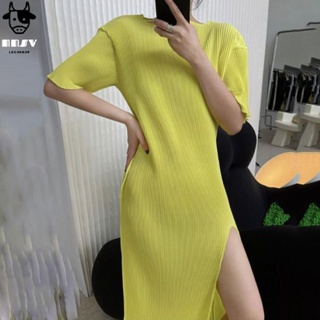 牛奶少女[氣質出眾]韓國chic夏季新款顯瘦設計感小眾寬鬆褶皺中長款開叉包臀洋裝洋裝女