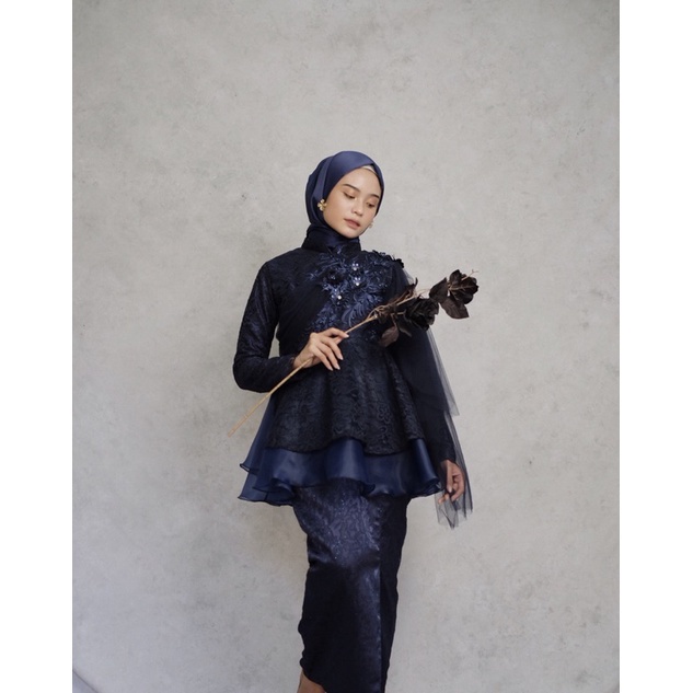 KEBAYA SINR NAVY collection/印尼的傳統服飾/克巴雅