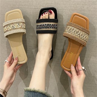 「Chicwalks女鞋店」 編織拖鞋女原宿風涼拖鞋 大尺碼拖鞋 大尺碼平底拖鞋 小方頭涼拖鞋 舒適百搭一字拖鞋 法式