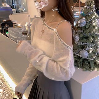 寬鬆露肩鑲鑽套頭斜領長袖秋季女裝素色毛衫上衣氣質小眾寬鬆露肩鑲鑽套頭斜領長袖秋季女裝素色毛衫上衣氣質小眾11.1