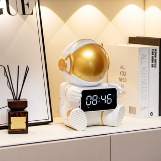 ✿⚡️免運費✿⚡️時鐘掛鐘 ⚡️宇航員小鬧鐘時鐘擺台擺件客廳卧室桌面輕奢鐘錶擺放式智能電子鐘