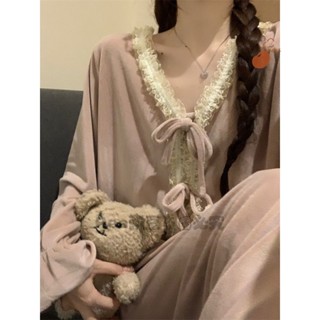 Pea豌豆~睡衣 韓版 鞦鼕 甜美V領 對襟花邊拚接蝴蝶結海島絨睡衣傢居服套裝✨