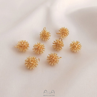 台灣出貨-Ala-0205---14K包金保色毛毛球吊墜銅鍍真金松果吊球diy手工耳墜手鏈飾品吊飾