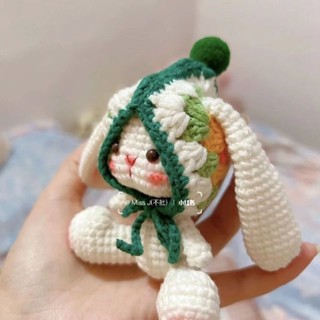 毛綫鈎針🎁鑰匙圈 祖母格垂耳兔diy手工編織玩偶鉤織diy材料包針織兔子娃娃可愛掛件手工針織編織 掛件 汽車鑰匙掛飾