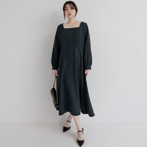 【PolyLulu】 MISS.秋冬氣質方領磨毛後鬆緊澎袖洋裝 中大尺碼洋裝 深藍色