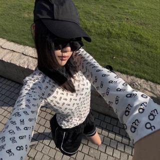 夏季冰絲防曬/女生/女生上衣運動休閒風彈力打底衫修身圓領內搭長袖T恤女