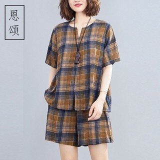 《現貨下單》格子棉麻上衣短褲套裝夏季女媽媽夏裝時尚洋氣寬鬆顯瘦亞麻兩件套