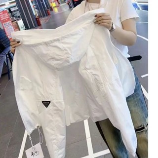 韓系外套女 大尺碼衝鋒衣 短款風衣 夾克防 風防紫外綫防嗮服 拉鏈口袋 寬鬆加棉外套 運動外套 上衣連帽 速乾衣 女裝