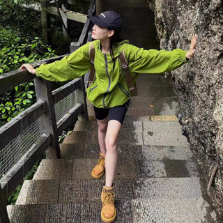 防風通聖散 亞運外套 綠色防曬衝鋒衣薄外套女夏季山系戶外運動防紫外線旅行登山防曬服