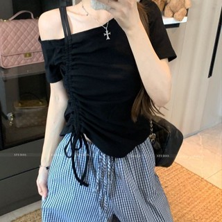 一字領上衣One shoulder top大尺碼斜領露肩抽繩短袖T恤女胖mm收腰顯瘦遮肉一字領上衣新款現貨25.6.7