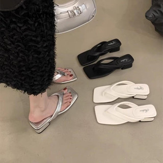 Lovito 休閒素色人字拖時尚粗跟增高防滑耐磨外穿平底涼鞋女式 LFA72210